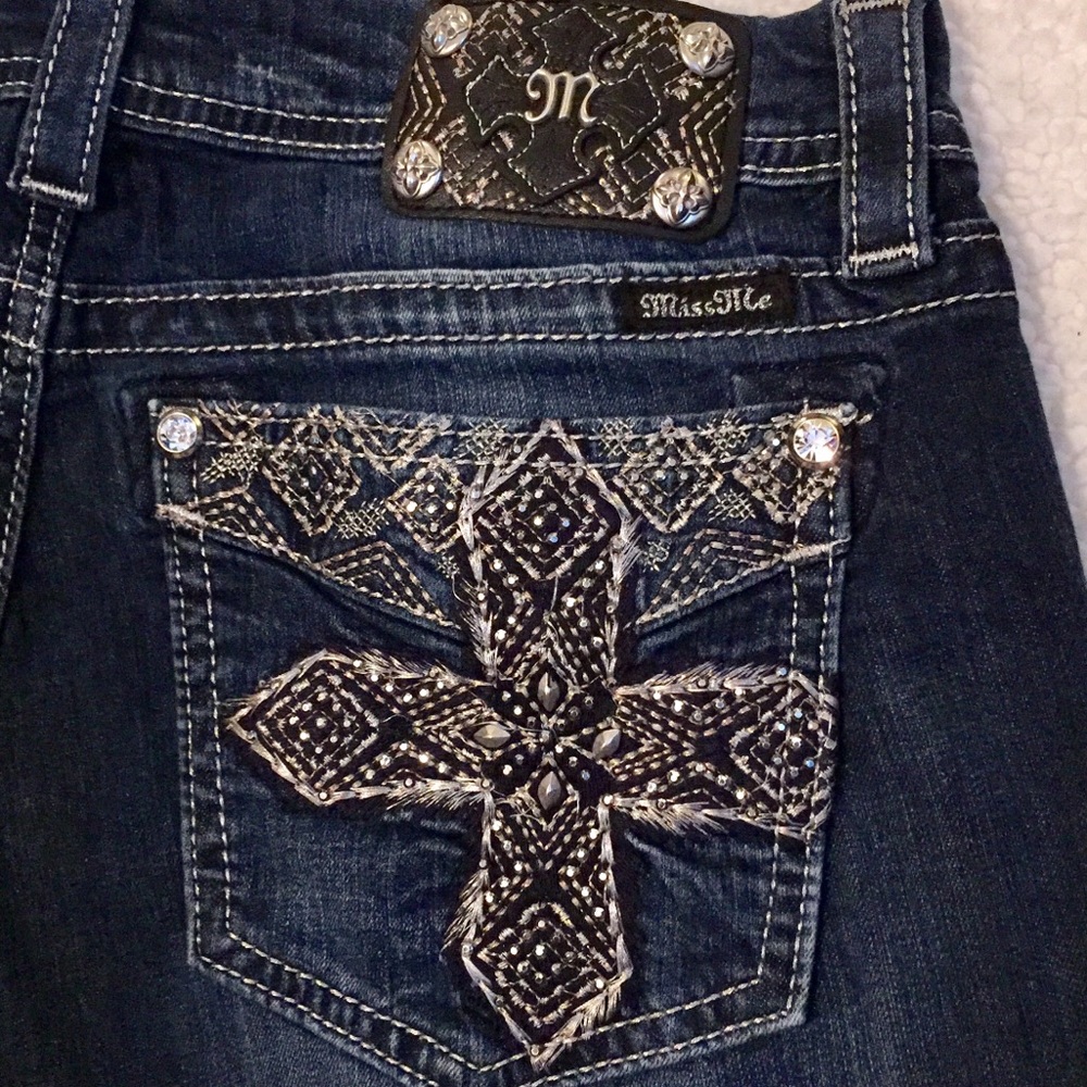 Miss Me Jeans, Bling Cross, 31x35 Xtra Long Inseam